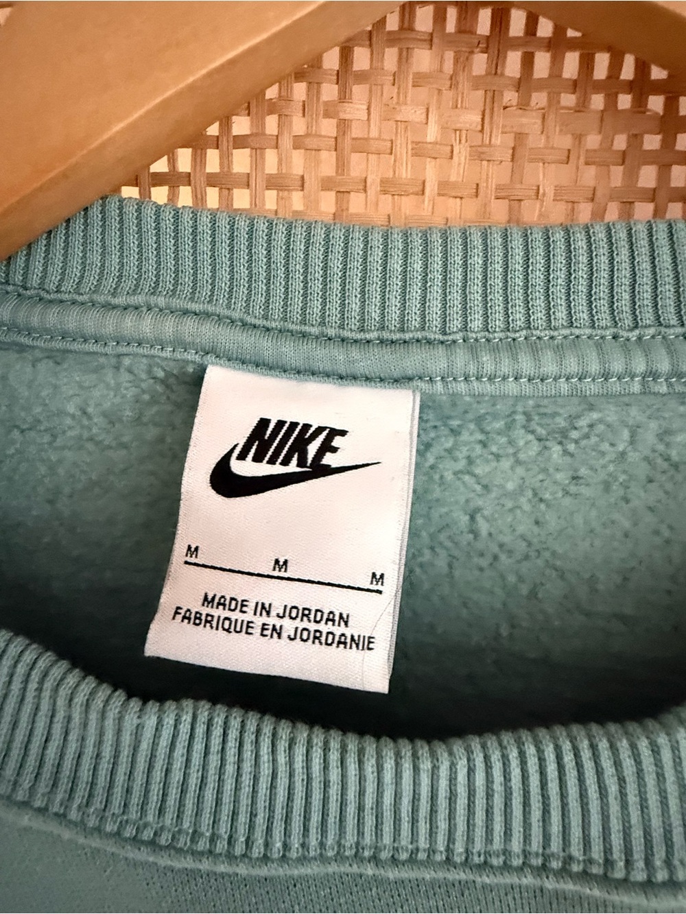 Nike Sportswear Phoenix Fleece in Sage Medium - Picture 2 of 9